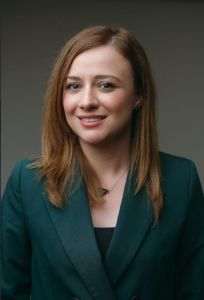 Florina Ilie, Senior Manager